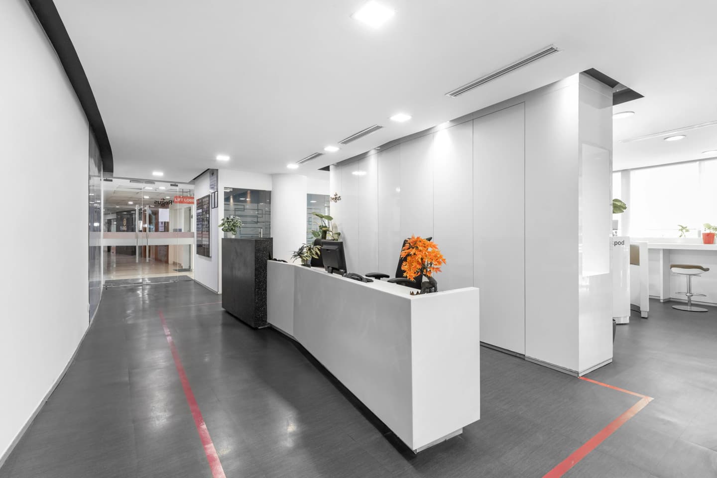 Regus - Nirvana Country, Nirvana Country — photo 1