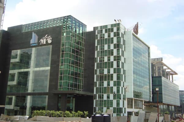 M6 Plaza, Jasola — photo 1