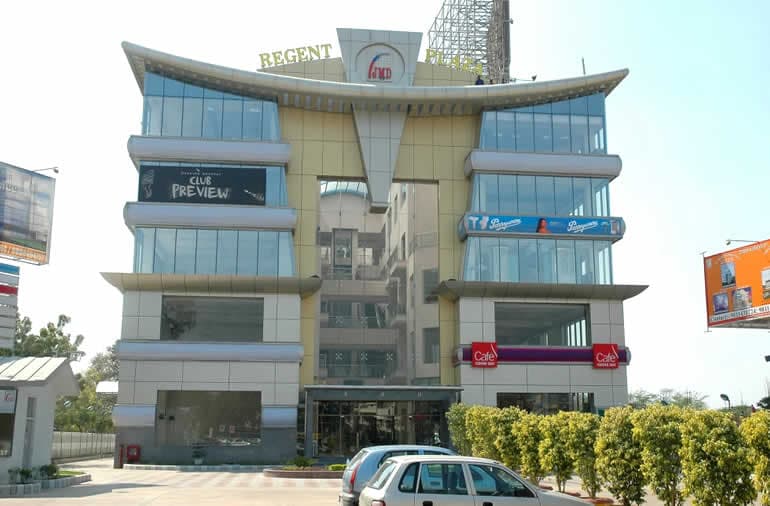 JMD Regent Plaza - JMD Regent Plaza, Sikanderpur — photo 1