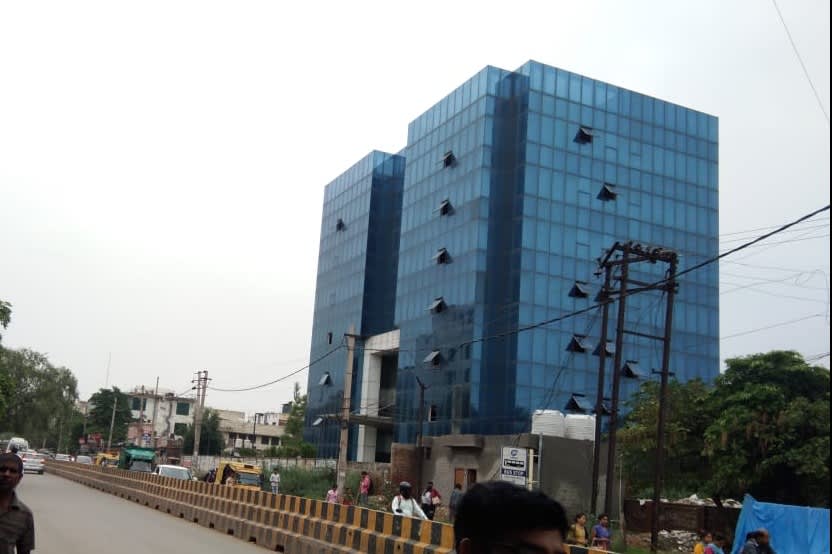 Plot No. 718-719, UV-5 - Plot No. 718-719 Udyog Vihar Phase 5, Udyog Vihar — photo 1
