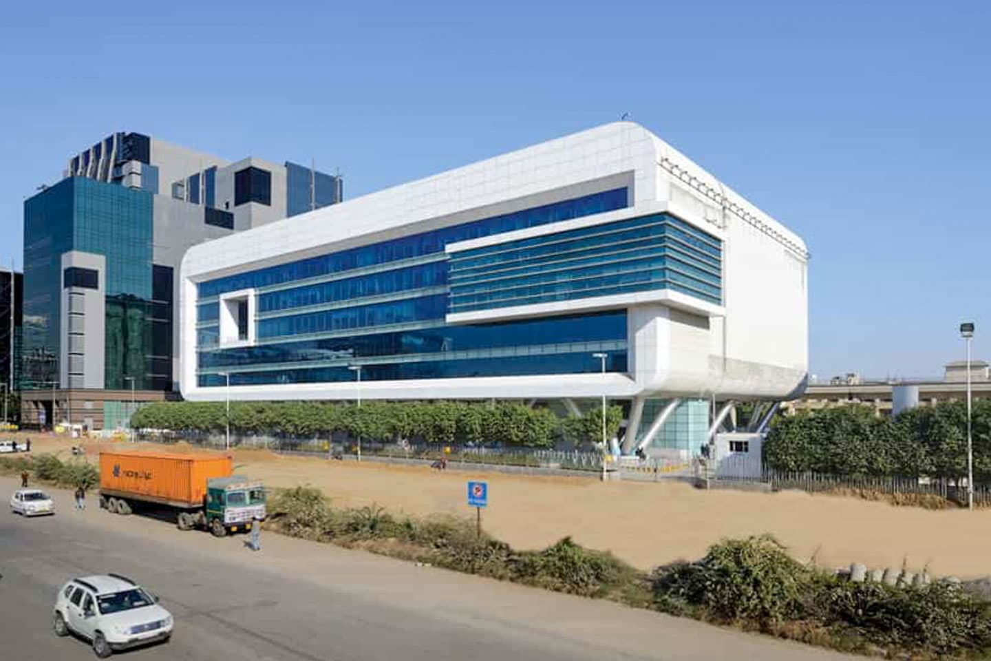 91Springboard - DLF Building 7A, Cyber City — photo 1