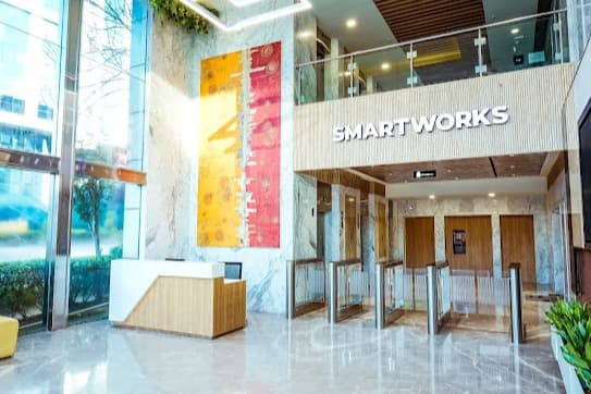 Smartworks - RK Four Square, Cyber City — photo 1