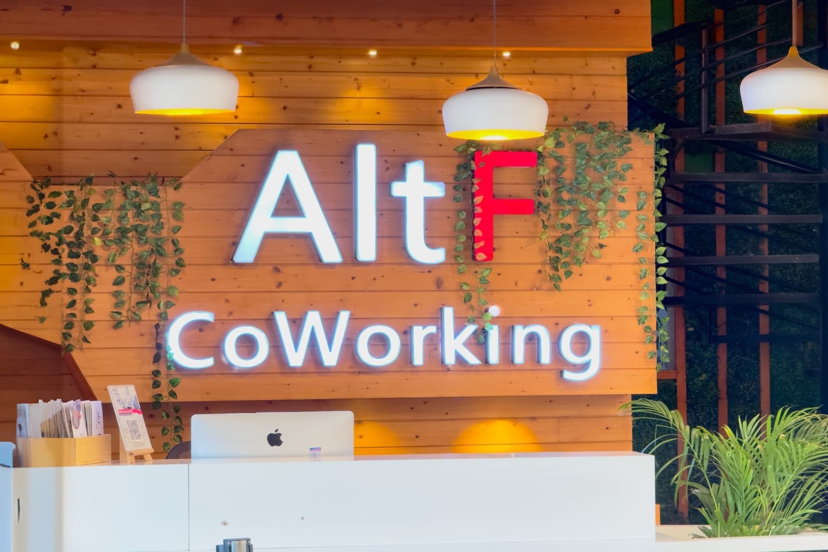 alt.f coworking - JMD Empire Square, MG Road — photo 1