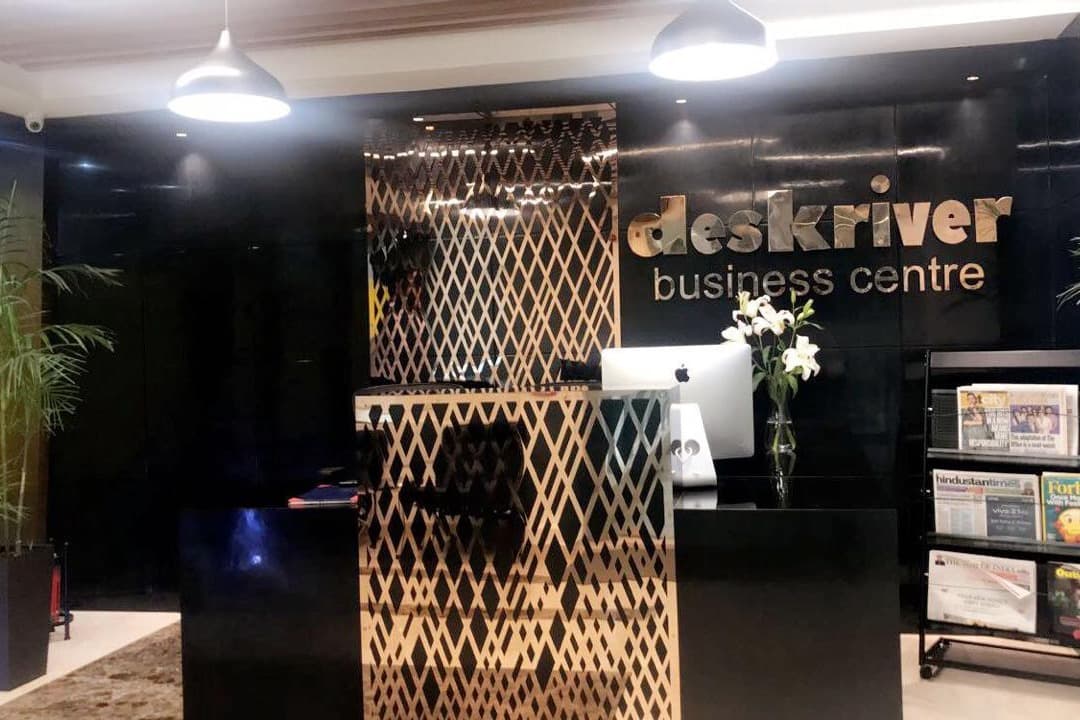 Deskriver - Pegasus One, Golf Course Road — photo 1