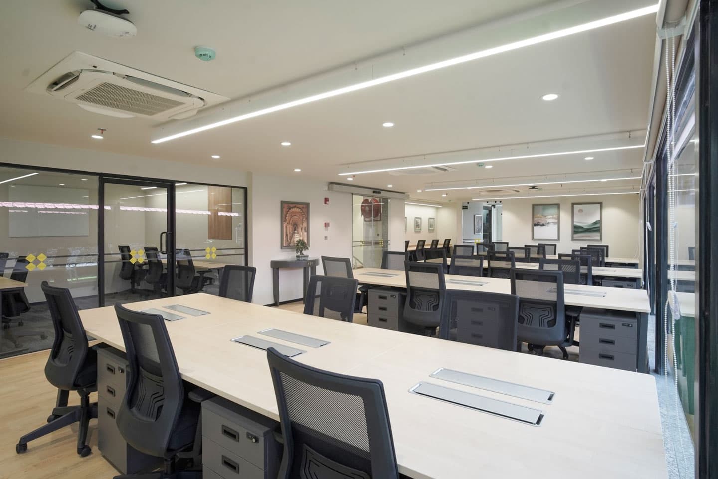 Venture X - Huda City Centre, Huda City Centre — photo 1