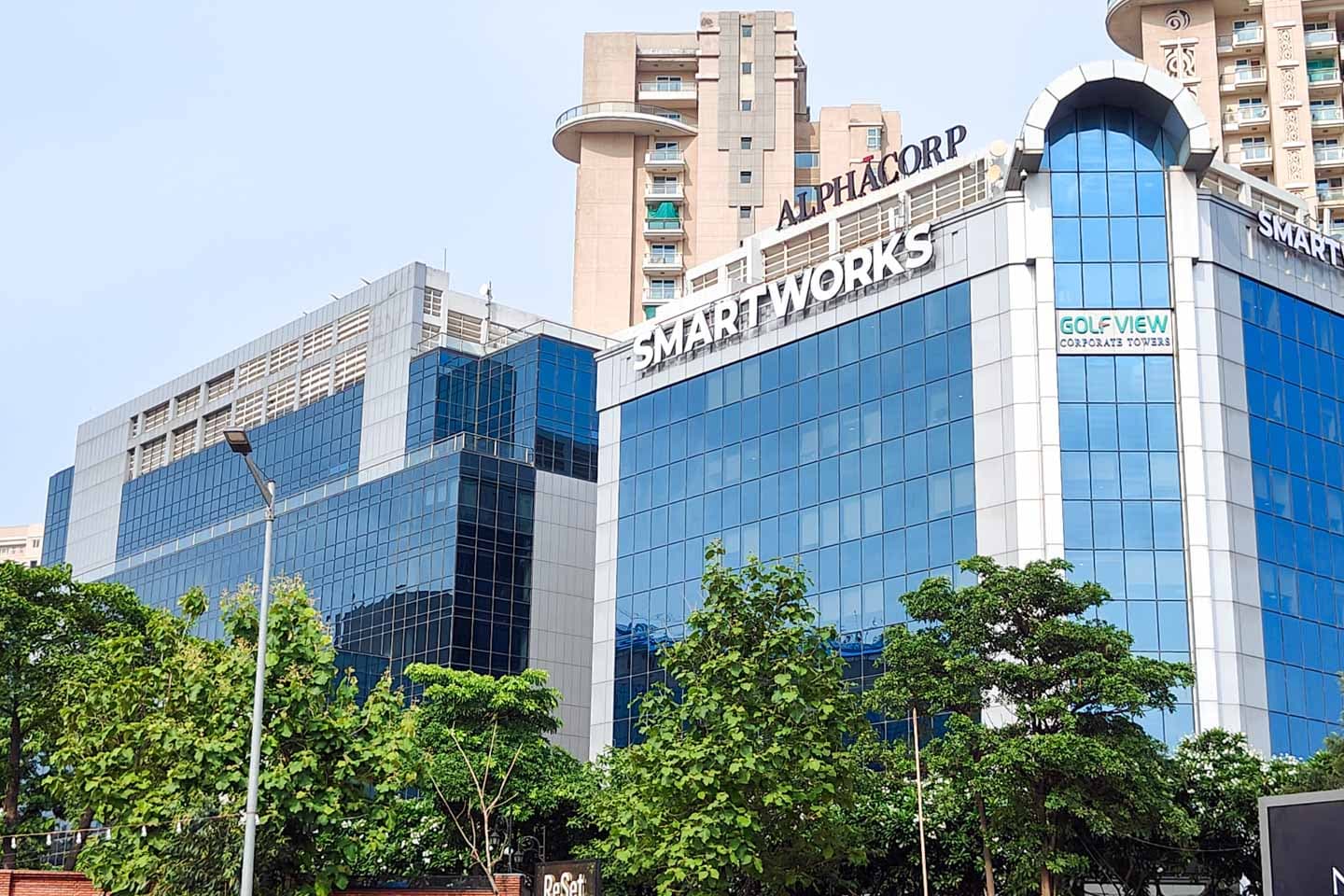 Smartworks - Golf View Towers, Golf Course Road — photo 1
