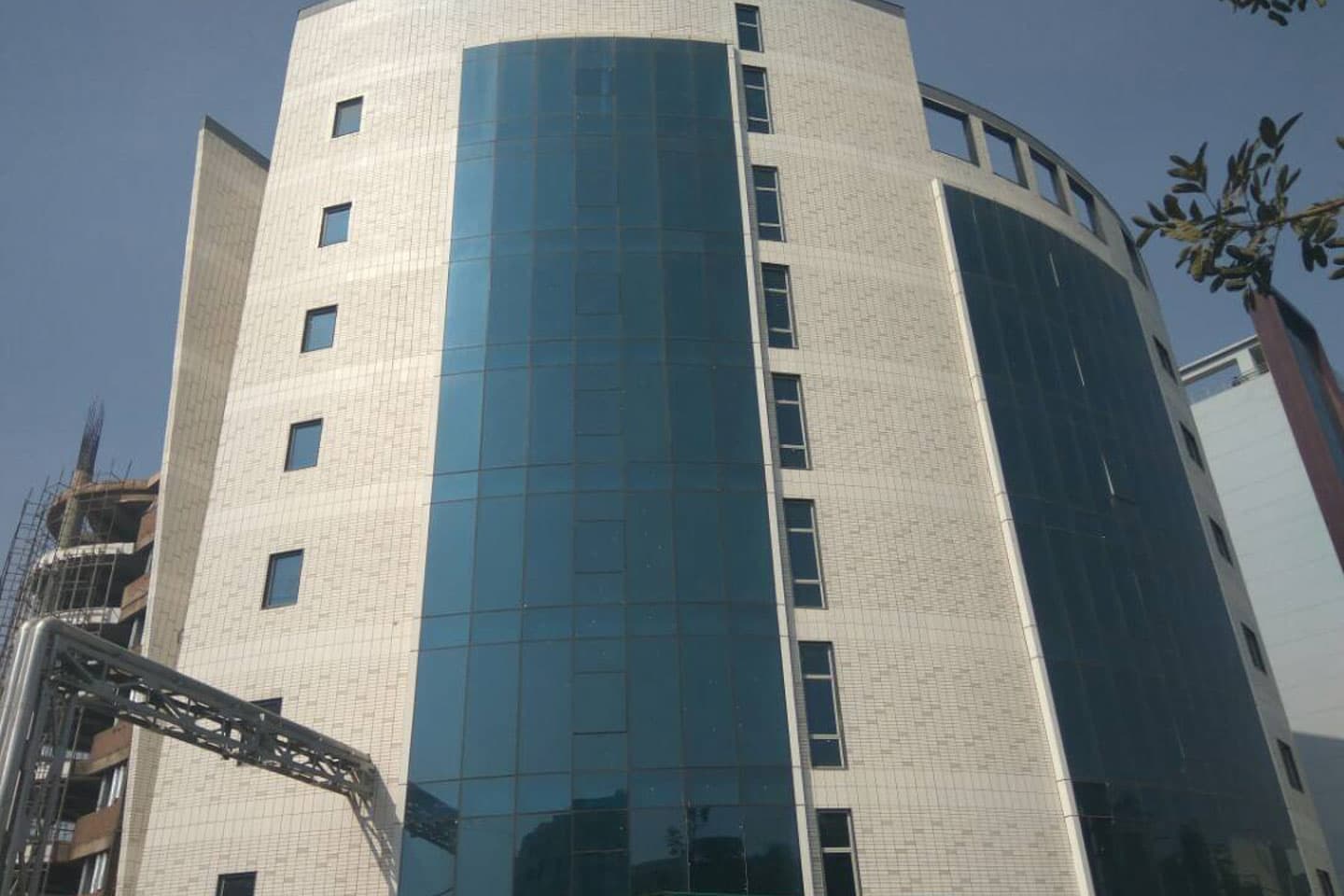 Infrapro - Minarch Tower, Sector 44 — photo 1