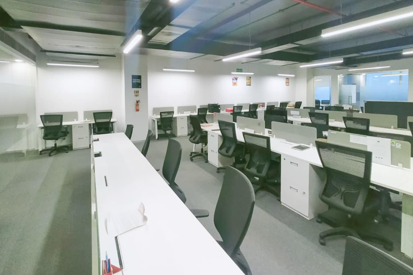 The Office Pass - Vatika Towers, Golf Course Road — photo 1
