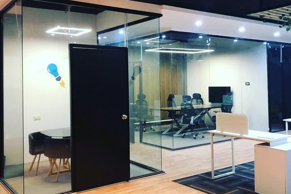 Beyond Just Work - Sector 56 Gurgaon, Golf Course Road Gurgaon, Golf Course Road — photo 1