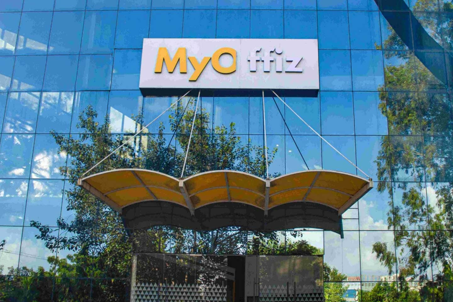 My Offiz - Udyog Vihar, Udyog Vihar — photo 1