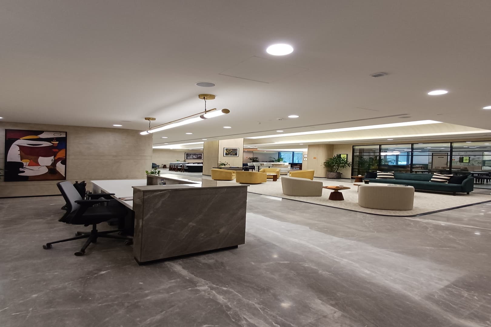 Table Space - Atrium Place, Udyog Vihar — photo 1