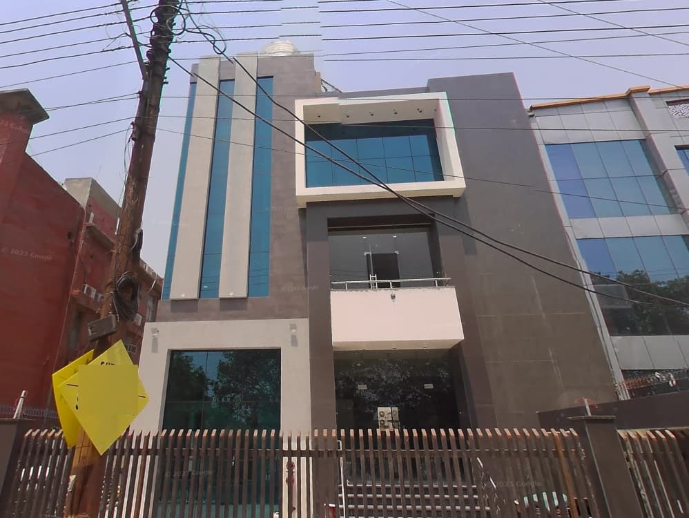 Plot No. H-90 - Plot No. H90 Sector 63, Sector 63 — photo 1