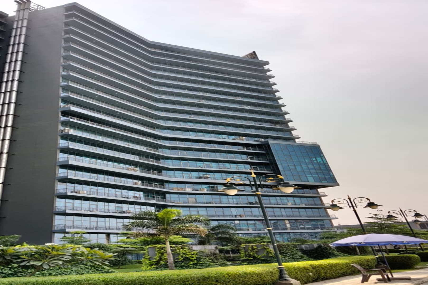 Propbirds Coworking - NX One, Greater Noida — photo 1