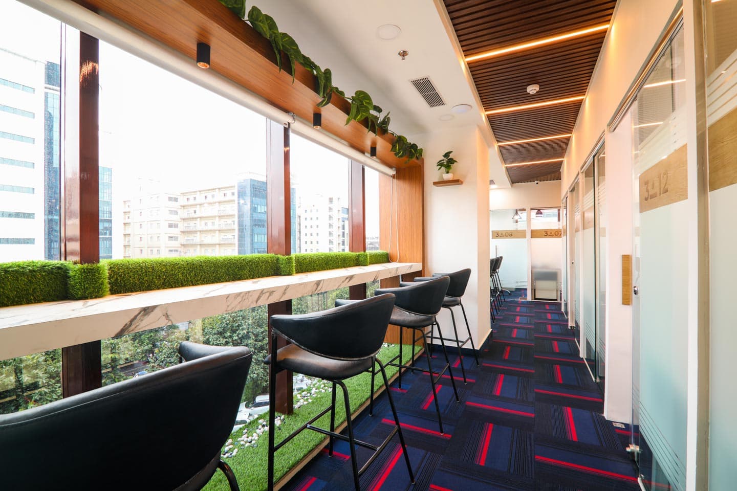 CoWorkZen - IThum tower, Sector 62 — photo 1