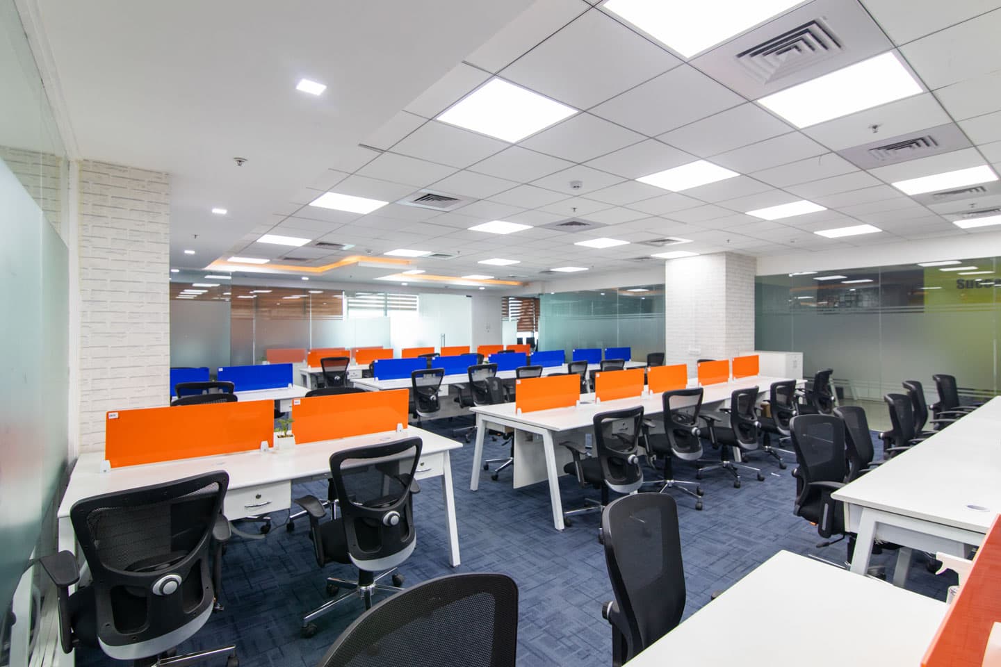 Incuspaze - Green Boulevard, Sector 62 — photo 1