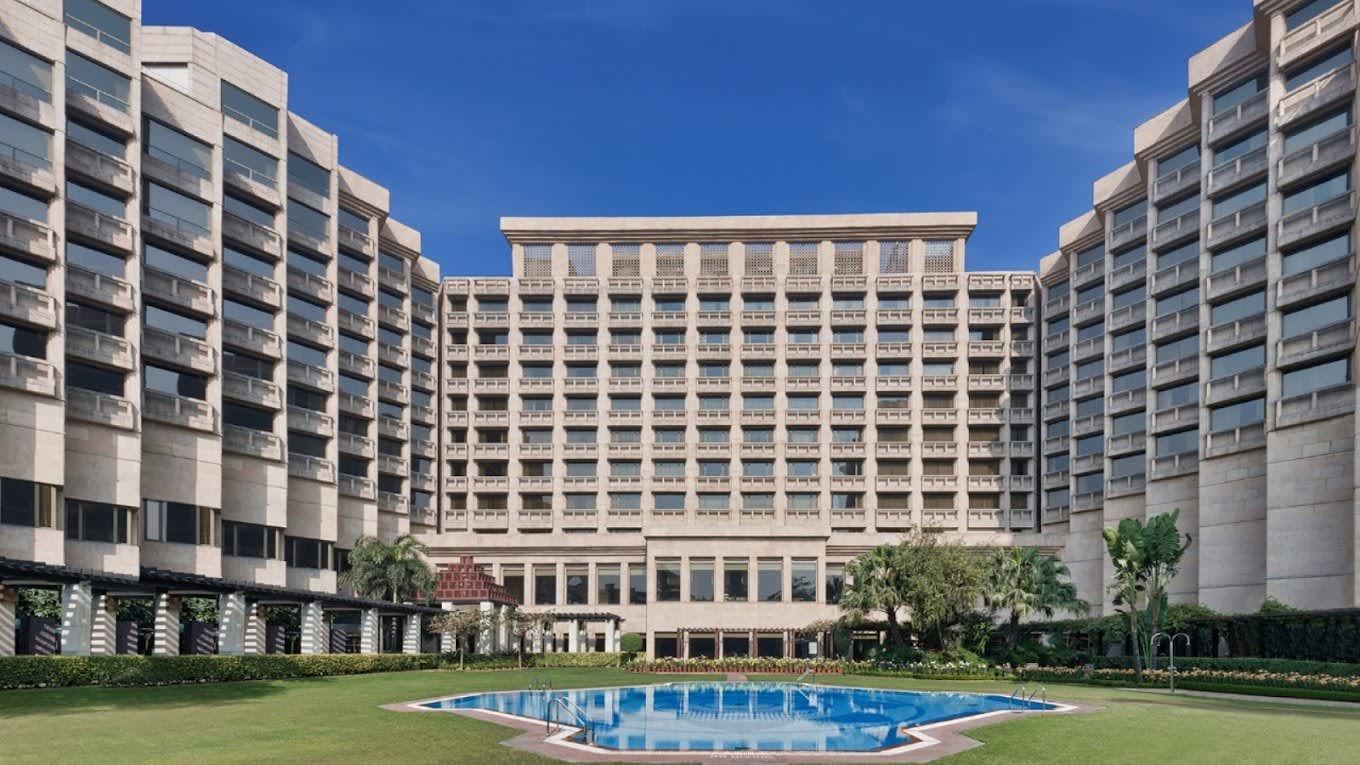 Hyatt Commercial Tower, Bhikaji Cama Place — photo 1