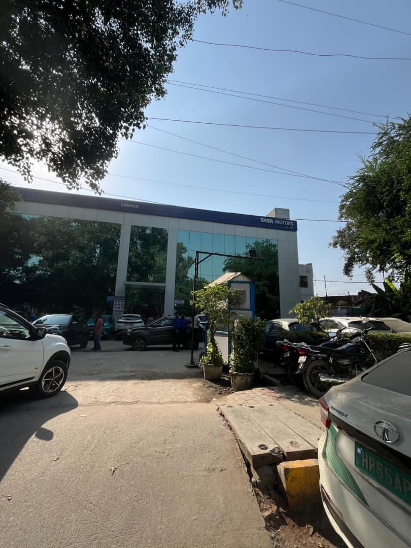 Plot No. 18 - Plot No. 18 Okhla Phase 3, Okhla Phase III — photo 1