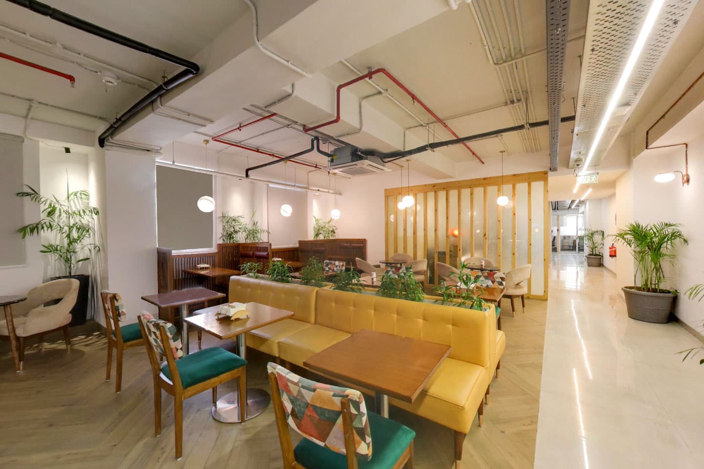 Avanta Business Centre - Ambadeep Building, Connaught Place — photo 1