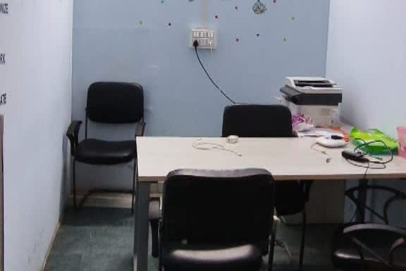 Poothkalan - Connaught Place, Connaught Place — photo 1