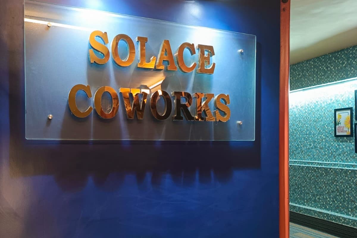 Soalace Coworks - Jhandewalan, Jhandewalan — photo 1
