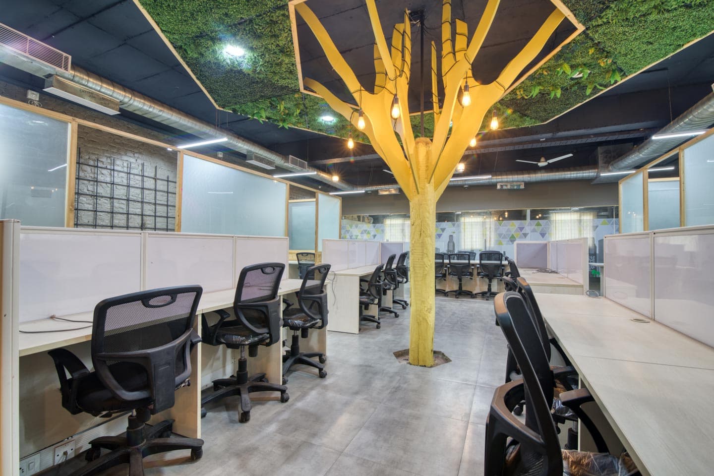 HubHive11 - Mohan Cooperative Industrial Estate, Mohan Cooperative — photo 1