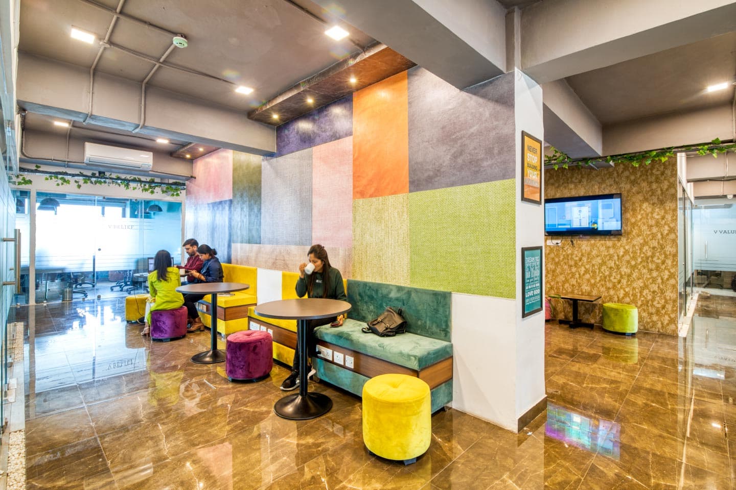 Rworkspaces - Vardhman Trade Centre, Nehru Place — photo 1